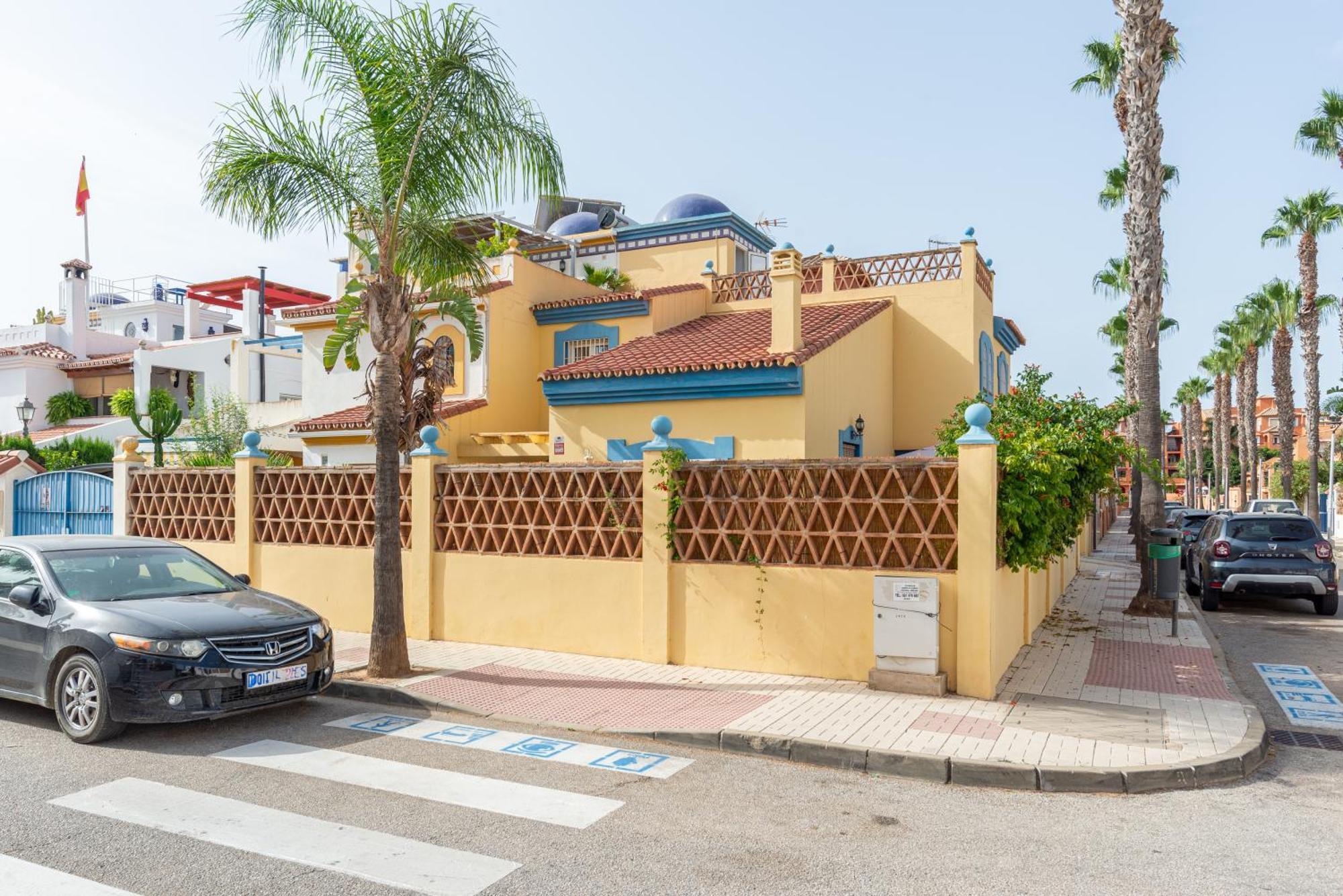 Villa Valentina - Renovated On Los Alamos Beach Torremolinos Zewnętrze zdjęcie