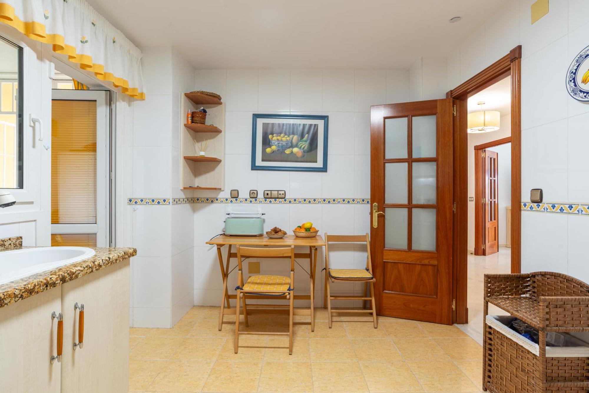 Villa Valentina - Renovated On Los Alamos Beach Torremolinos Zewnętrze zdjęcie