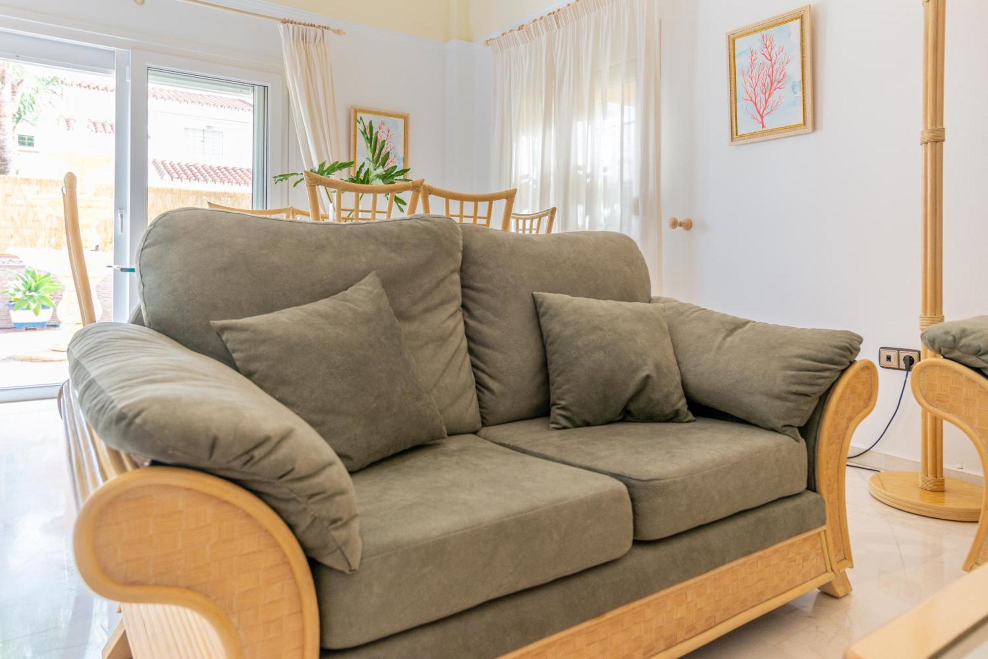Villa Valentina - Renovated On Los Alamos Beach Torremolinos Zewnętrze zdjęcie