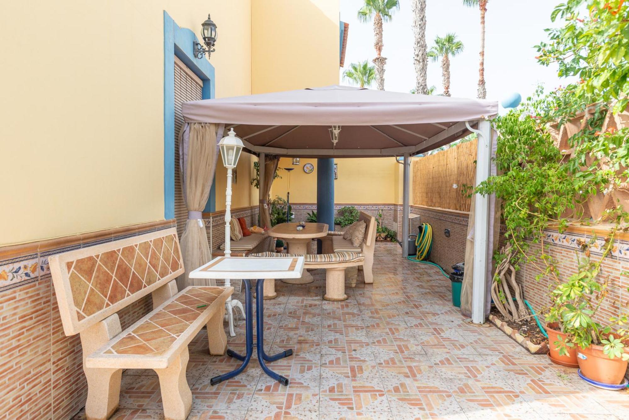 Villa Valentina - Renovated On Los Alamos Beach Torremolinos Zewnętrze zdjęcie
