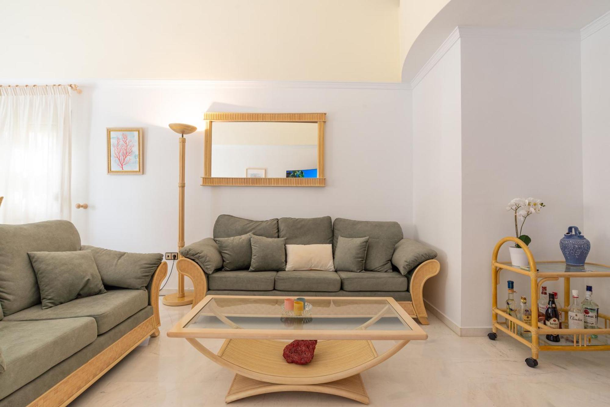 Villa Valentina - Renovated On Los Alamos Beach Torremolinos Zewnętrze zdjęcie