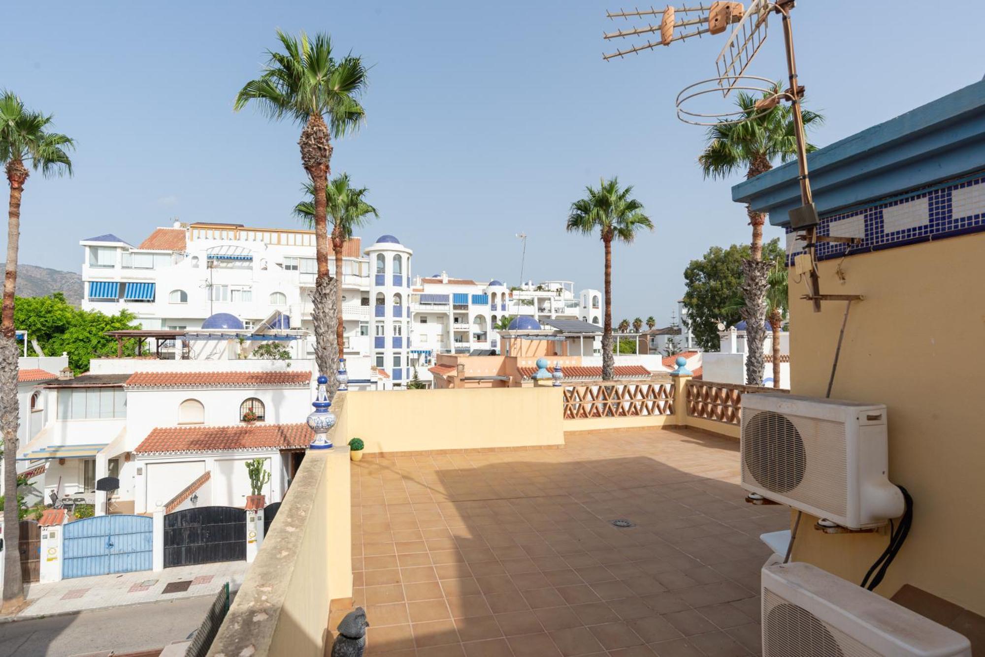 Villa Valentina - Renovated On Los Alamos Beach Torremolinos Zewnętrze zdjęcie