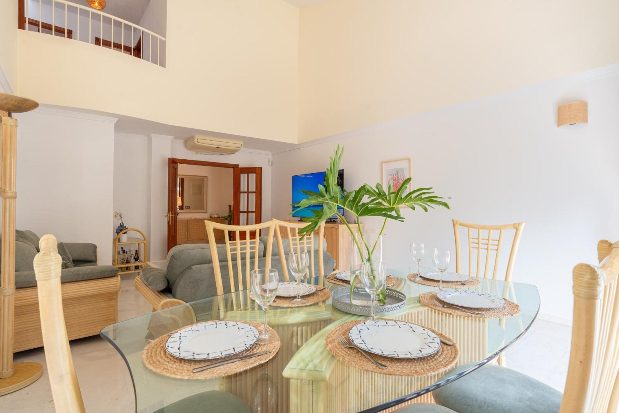 Villa Valentina - Renovated On Los Alamos Beach Torremolinos Zewnętrze zdjęcie